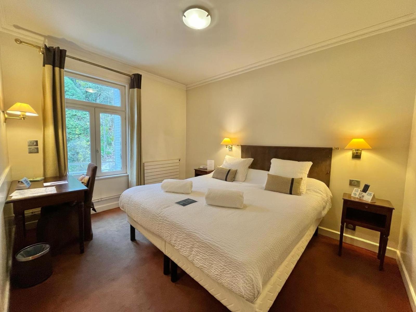 Logis Hotel Le Rivage Gien Exterior foto