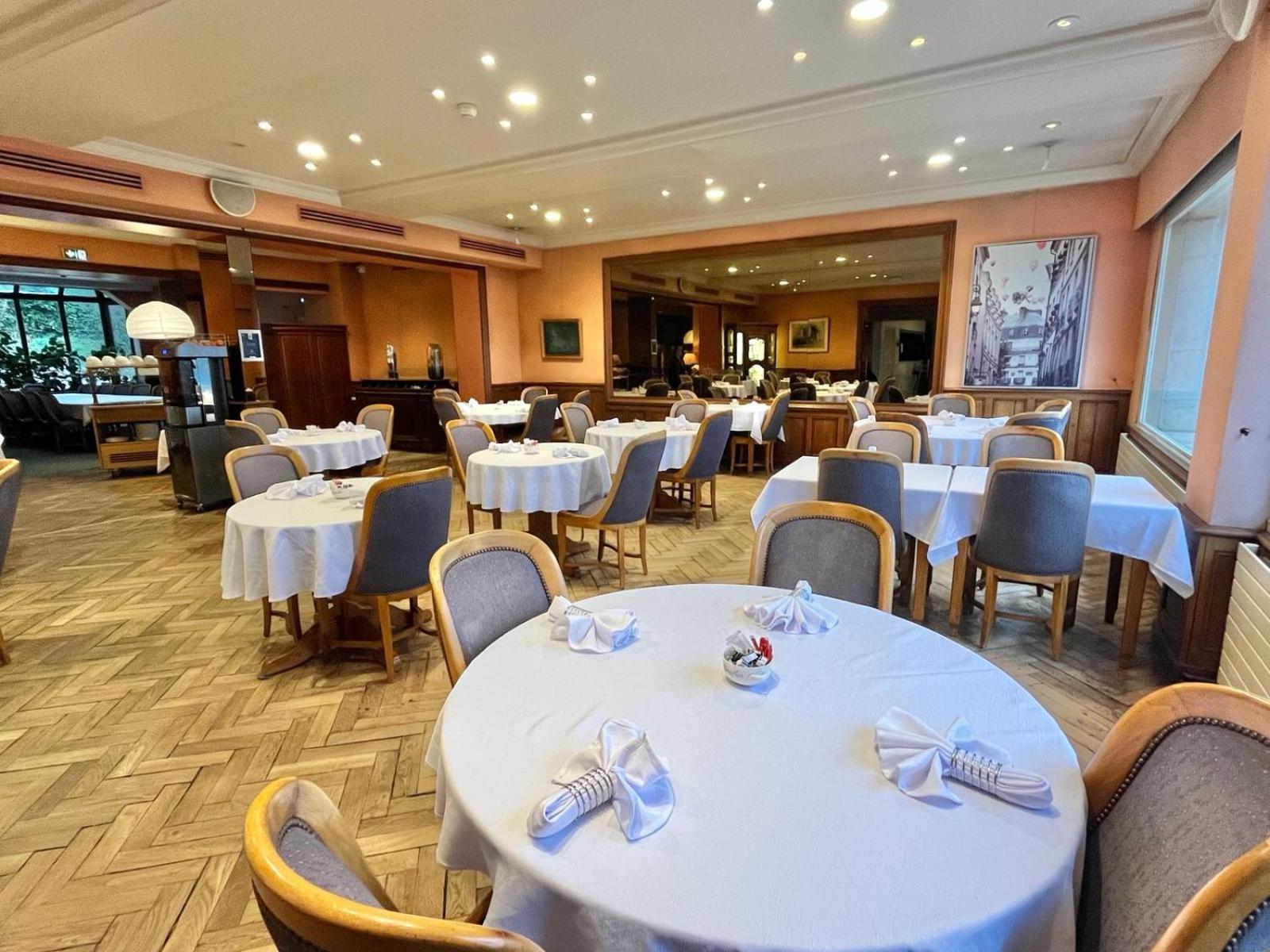 Logis Hotel Le Rivage Gien Exterior foto