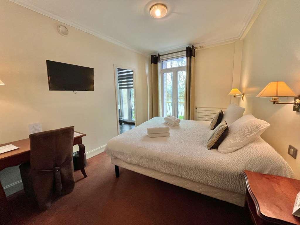 Logis Hotel Le Rivage Gien Habitación foto