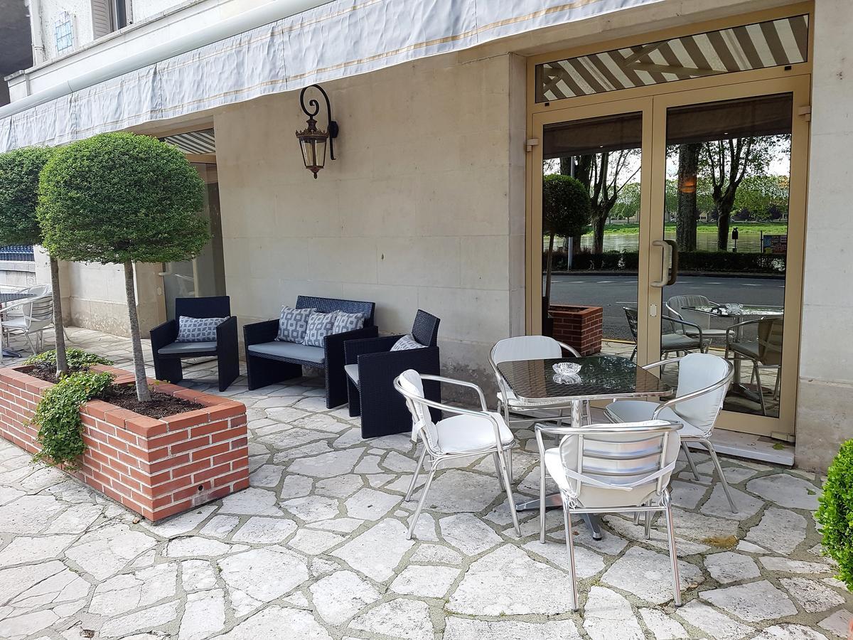 Logis Hotel Le Rivage Gien Exterior foto